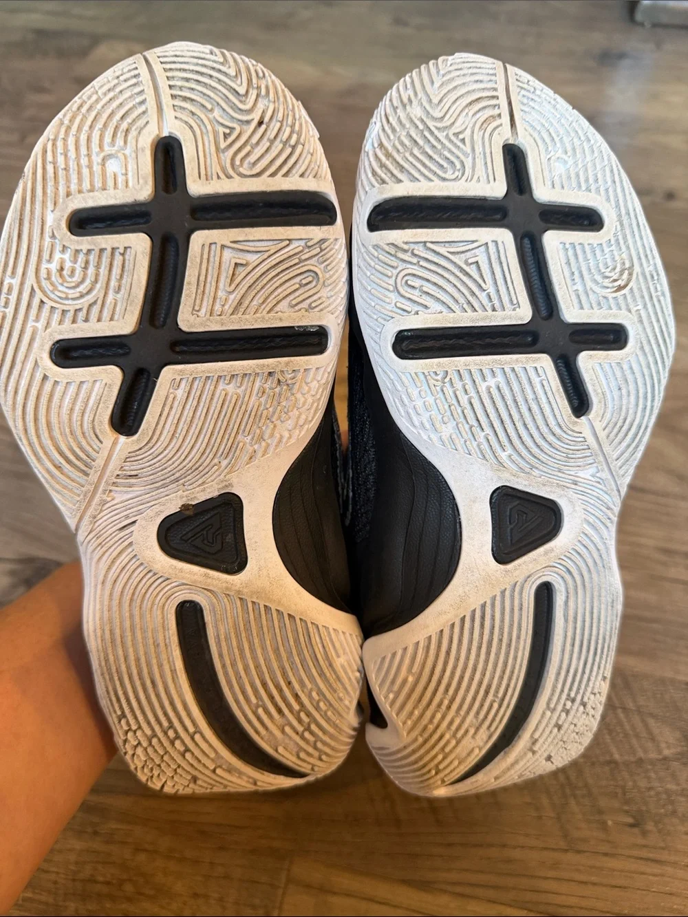 Nike Kids' Black and White Velcro Sneakers (Size 3 Y)